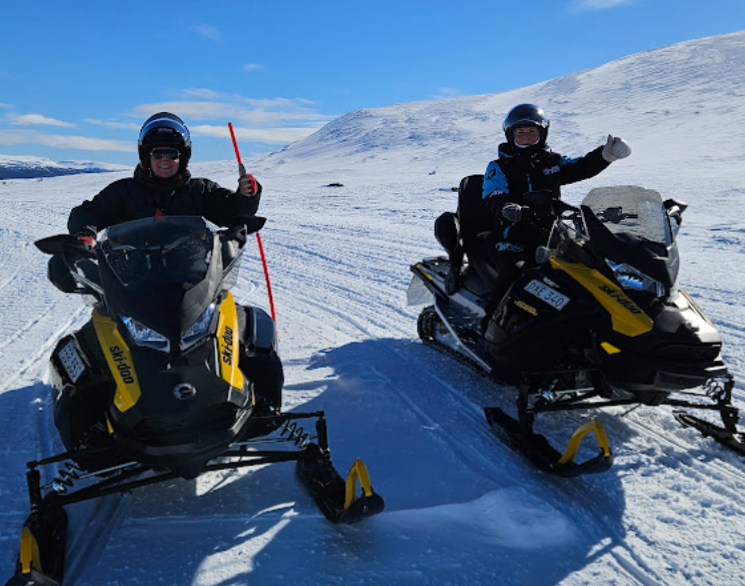 Guidad skotertur för kvinnor
